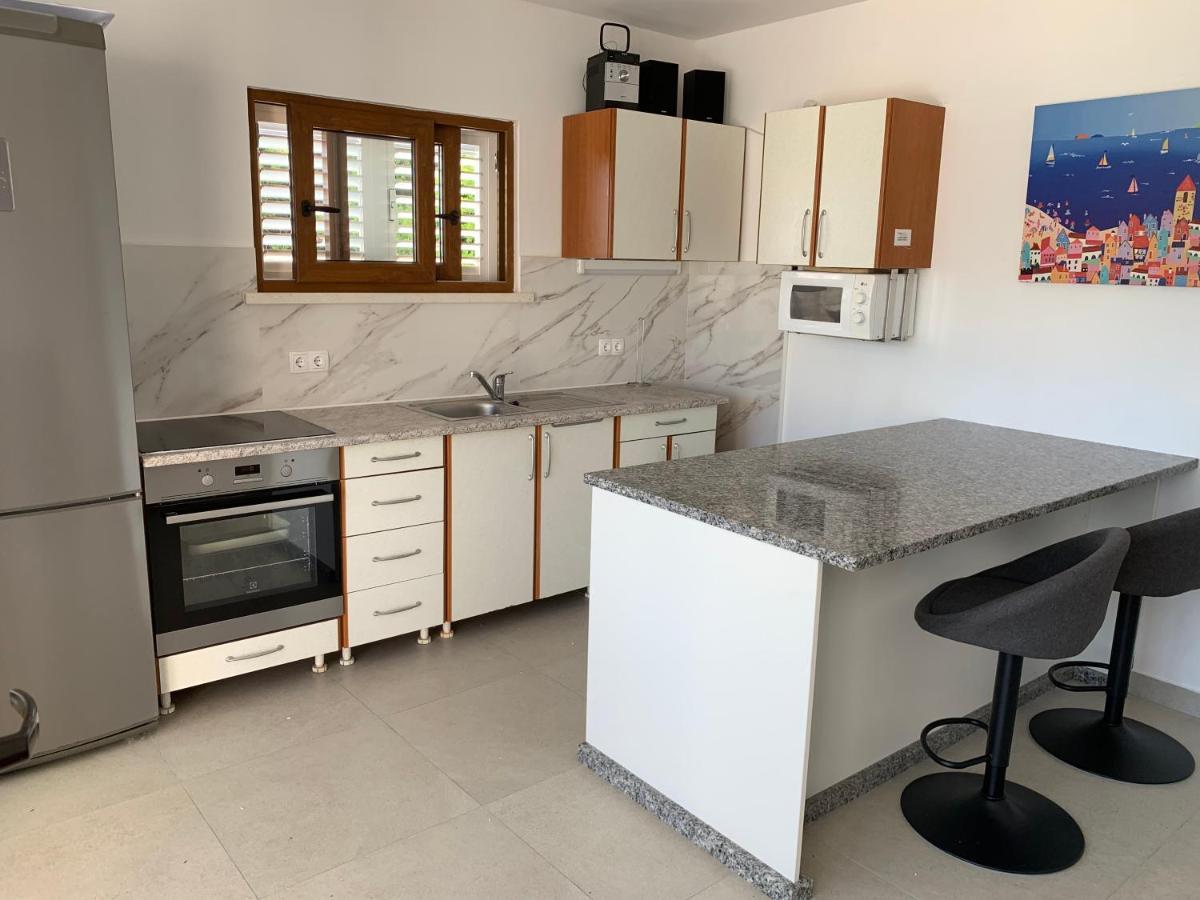 Apartmani Tonko Račišće Zewnętrze zdjęcie
